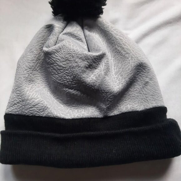 Kids Air Jordan Beanie - Picture 3 of 3